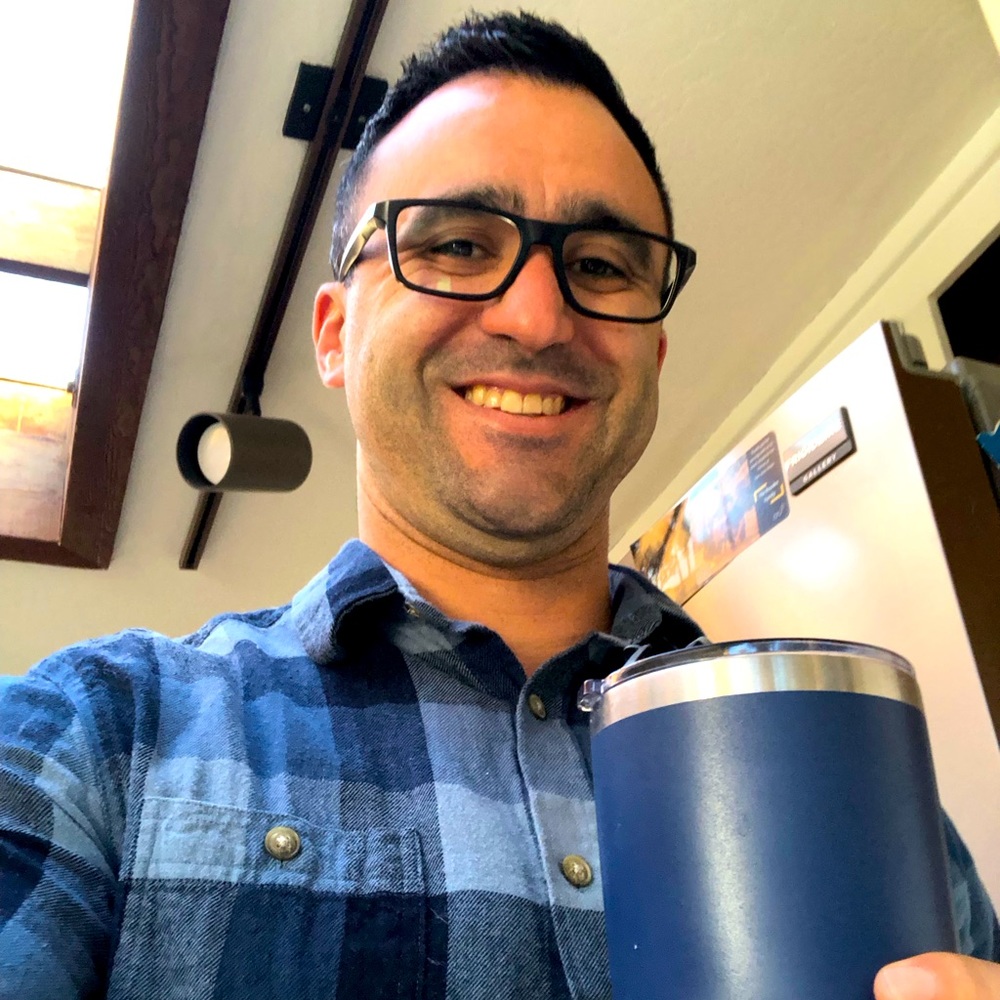 Meet your Posher, Joel